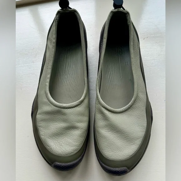 Ecco Biom C-Trail Slip-Ons - Picture 2 of 6